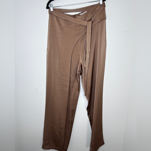 HALSTON Gold Asymmetrical Wide Leg Pants - Picture 12 of 13